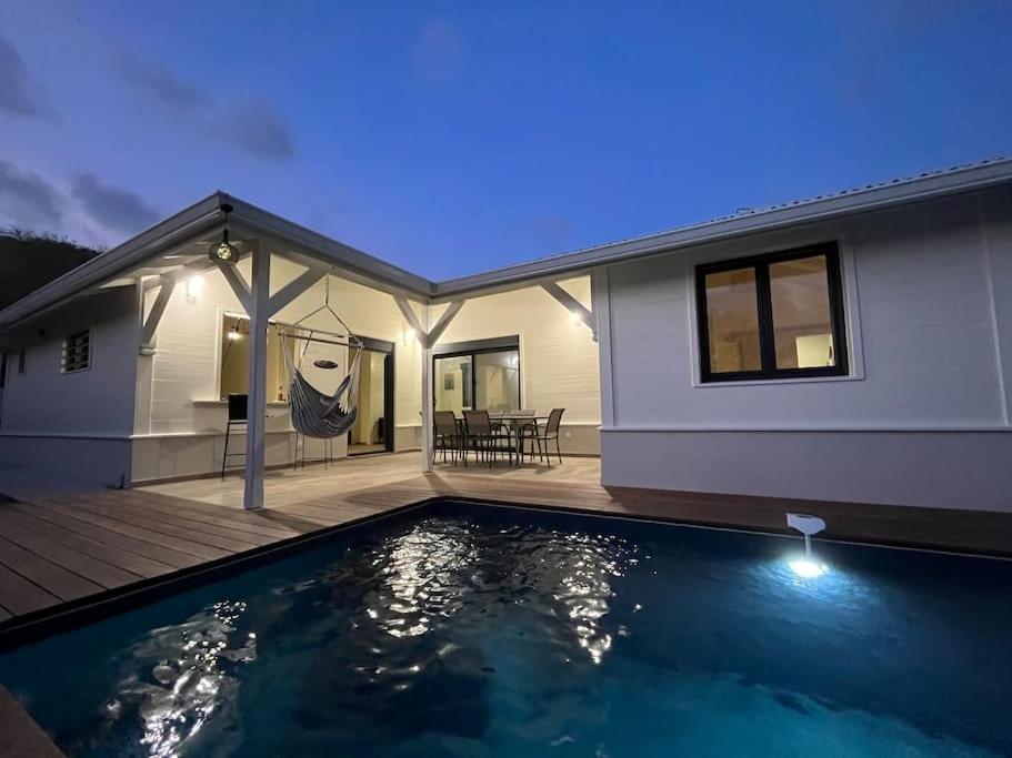 Superbe Villa Avec Piscine Et Proche Mer Au Diamant - 3 Chambres Et Salles De Bain Le Diamant Exterior foto